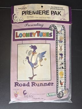 Warner Bros. Road Runner Embroidery Kit Vintage NWT